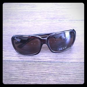 Mary Kay Woman’s sunglasses